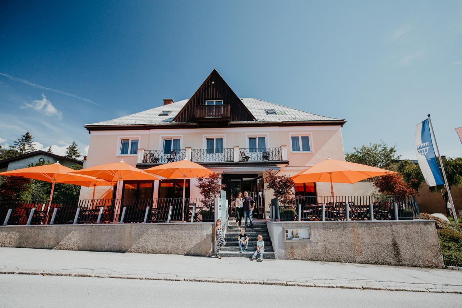 Der Loeffler Am Semmering Bed&Breakfast Luaran gambar