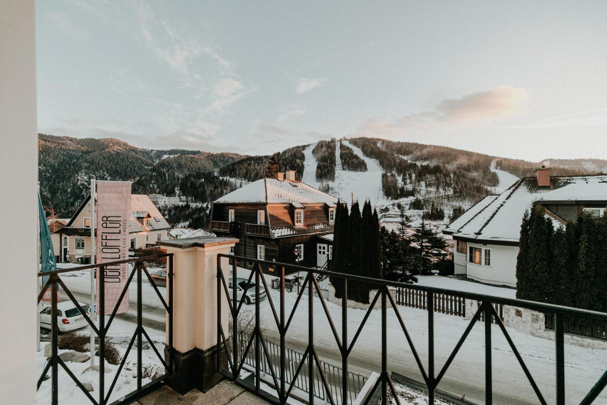 Der Loeffler Am Semmering Bed&Breakfast Luaran gambar